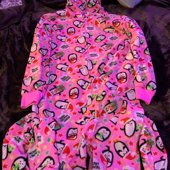 Pink onesie - Picture 1 of 1